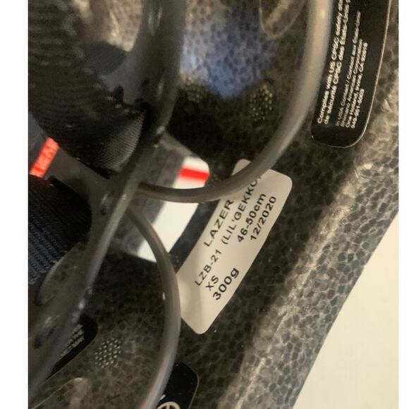 LAZER Lil Gekko Kids Lightweight Bike Helmet Unisex Head Protection w Visor - Picture 8 of 10